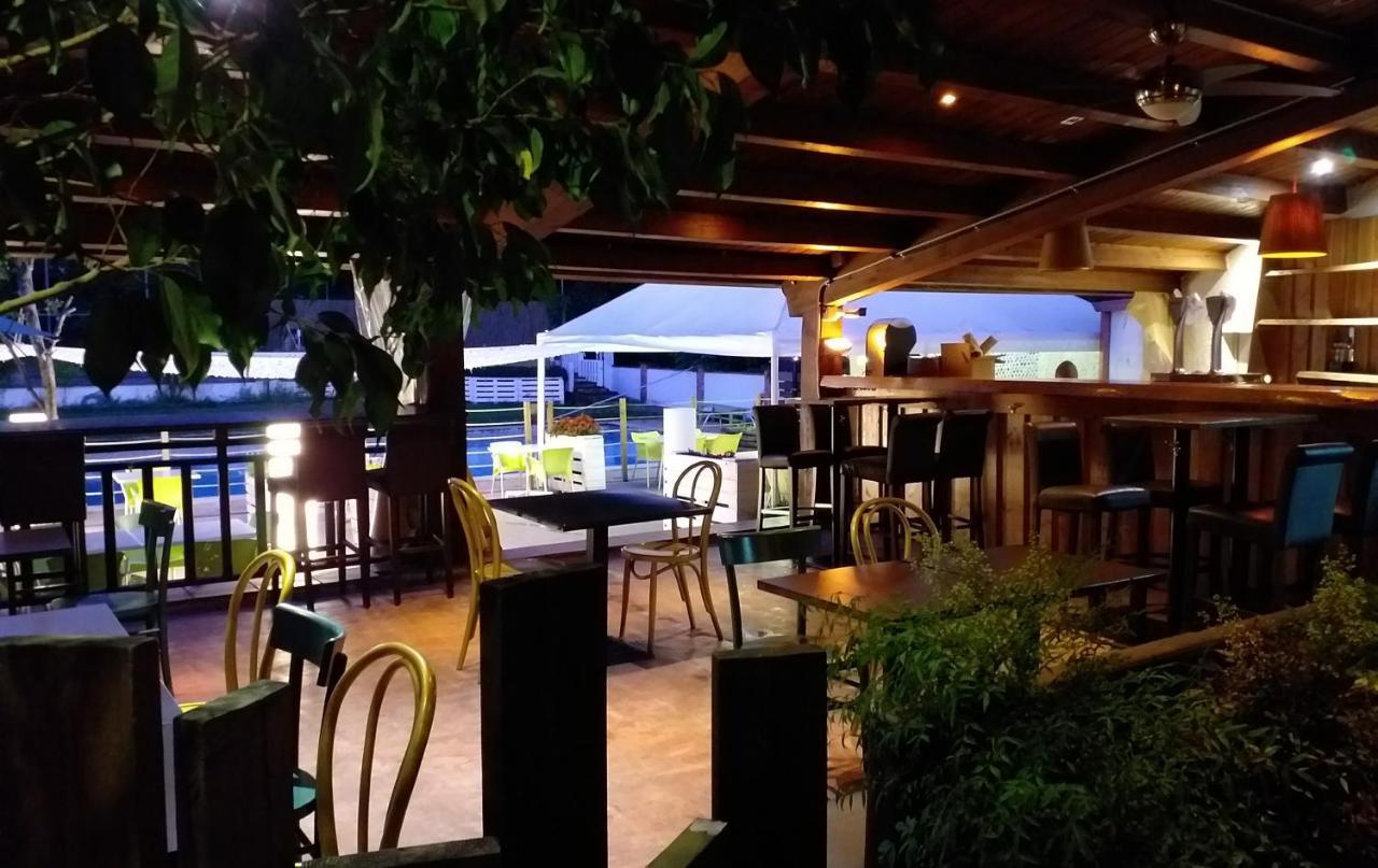 Hostal Sant Marcal Amer Esterno foto
